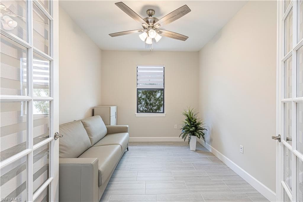 10371 Ventana LN, NAPLES FL 34120-14