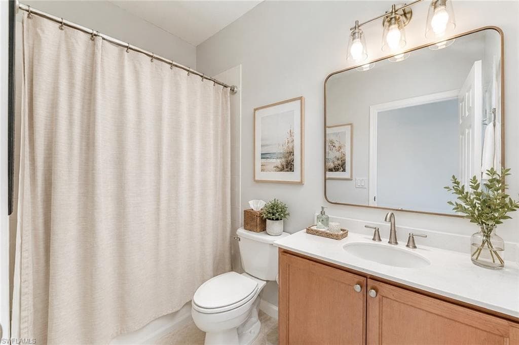 9111 Palmetto Ridge DR 201-16