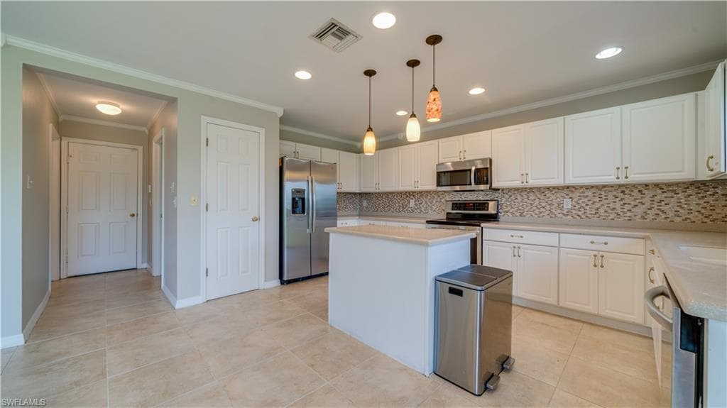 8130 Fountain Mist BLVD-11