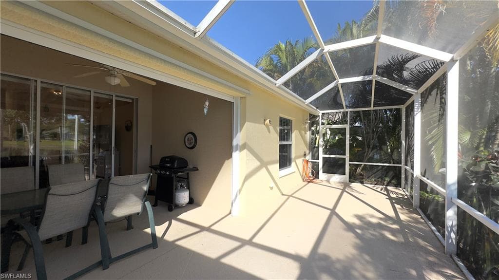 5653 Greenwood CIR # 104, NAPLES FL 34112-23