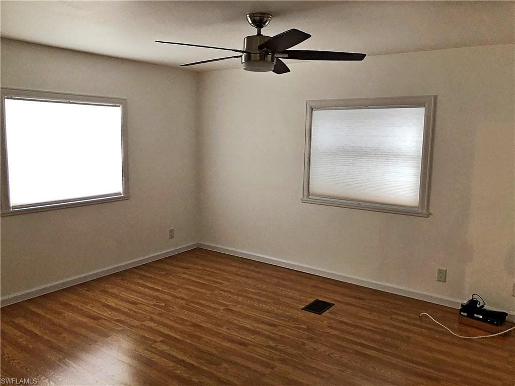 10 Blue Skys DR, NAPLES FL 34104-16