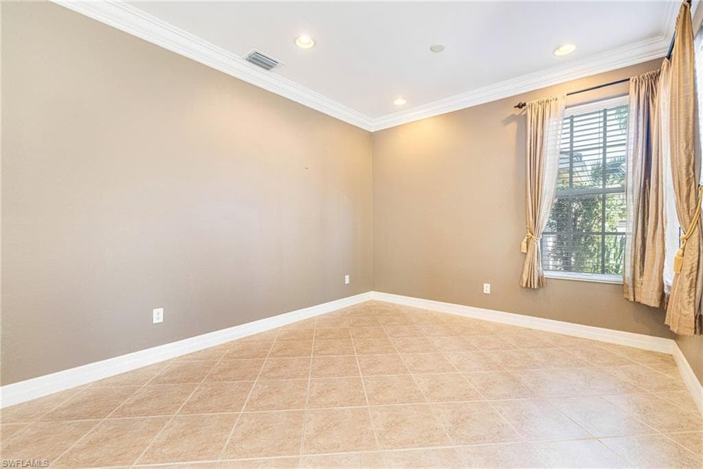 11196 Sand Pine CT, FORT MYERS FL 33913-2