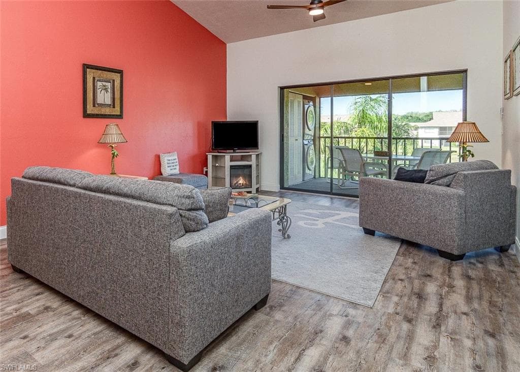 13120 Cross Creek BLVD 208-19
