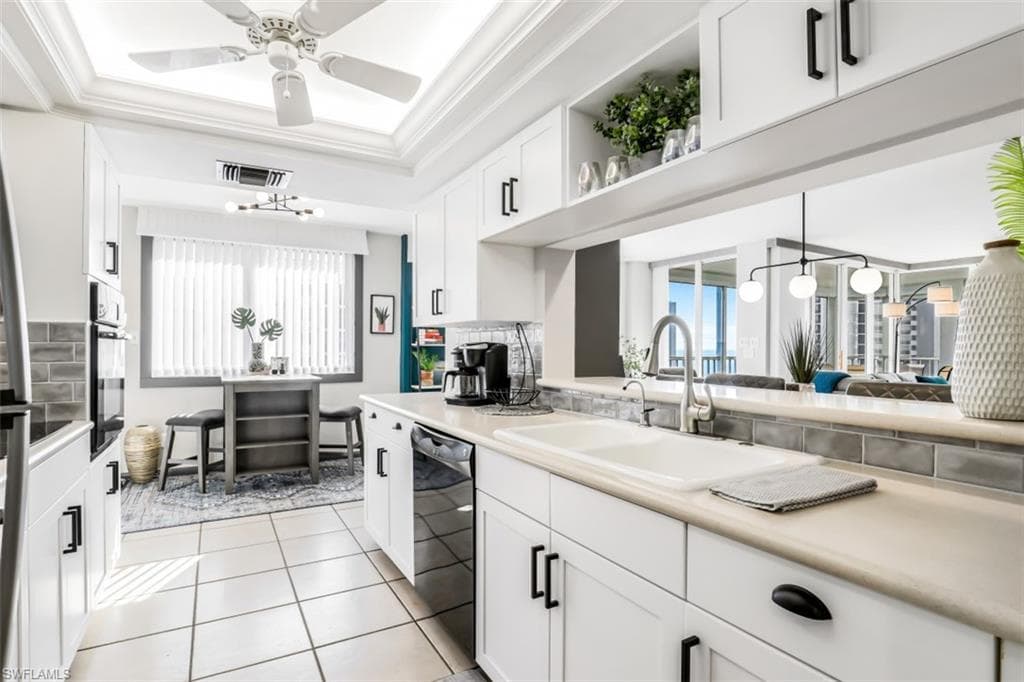11116 Gulf Shore DR # 904, NAPLES FL 34108-8