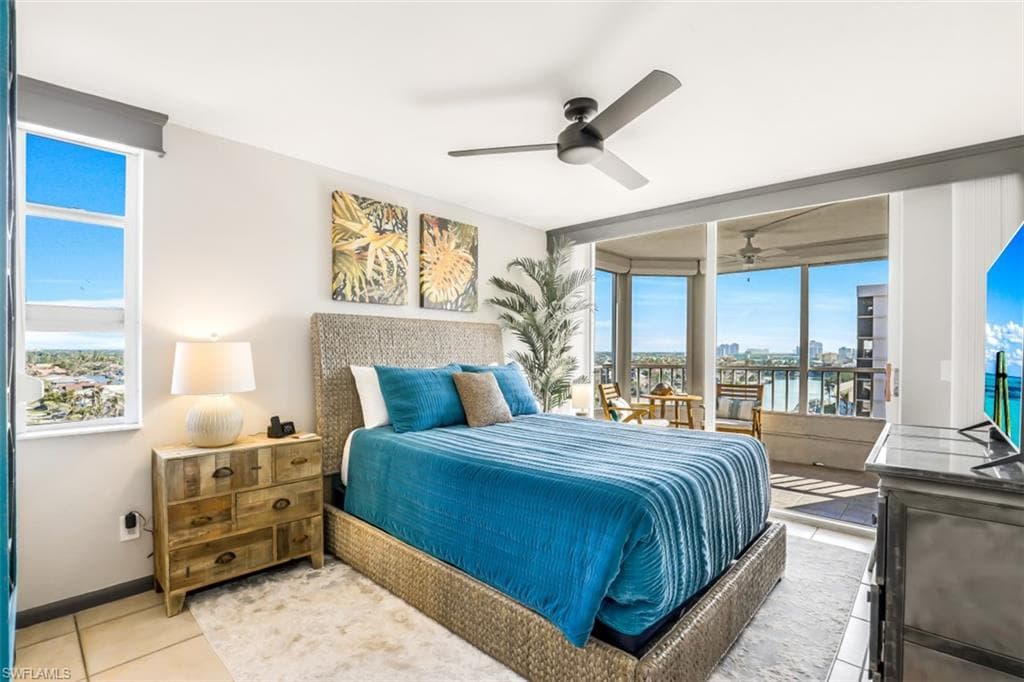 11116 Gulf Shore DR # 904, NAPLES FL 34108-23