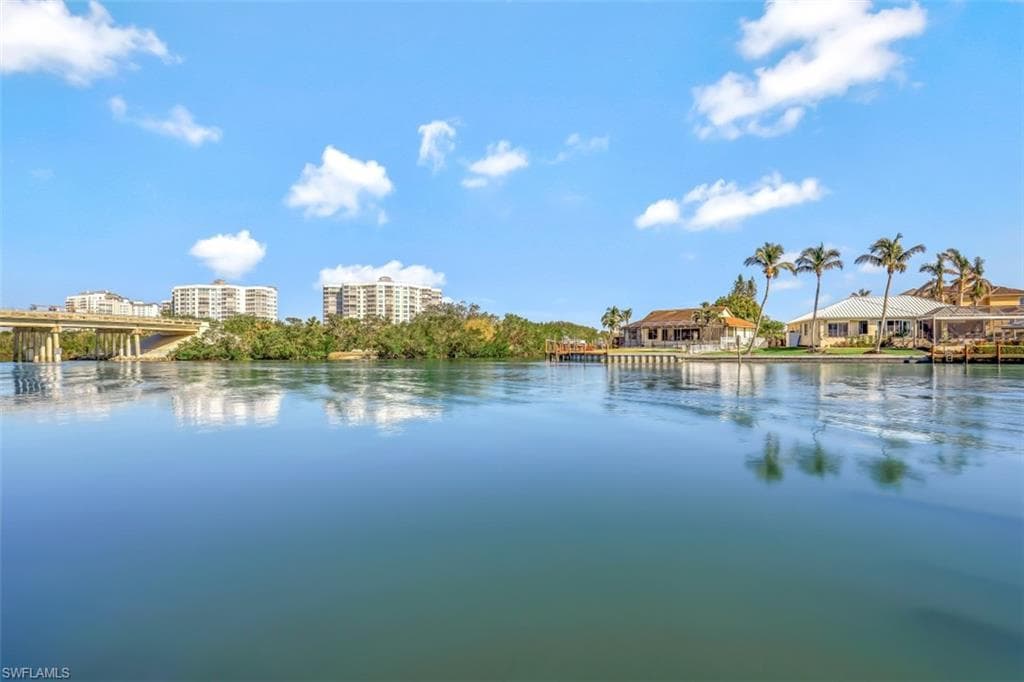 11116 Gulf Shore DR # 904, NAPLES FL 34108-30
