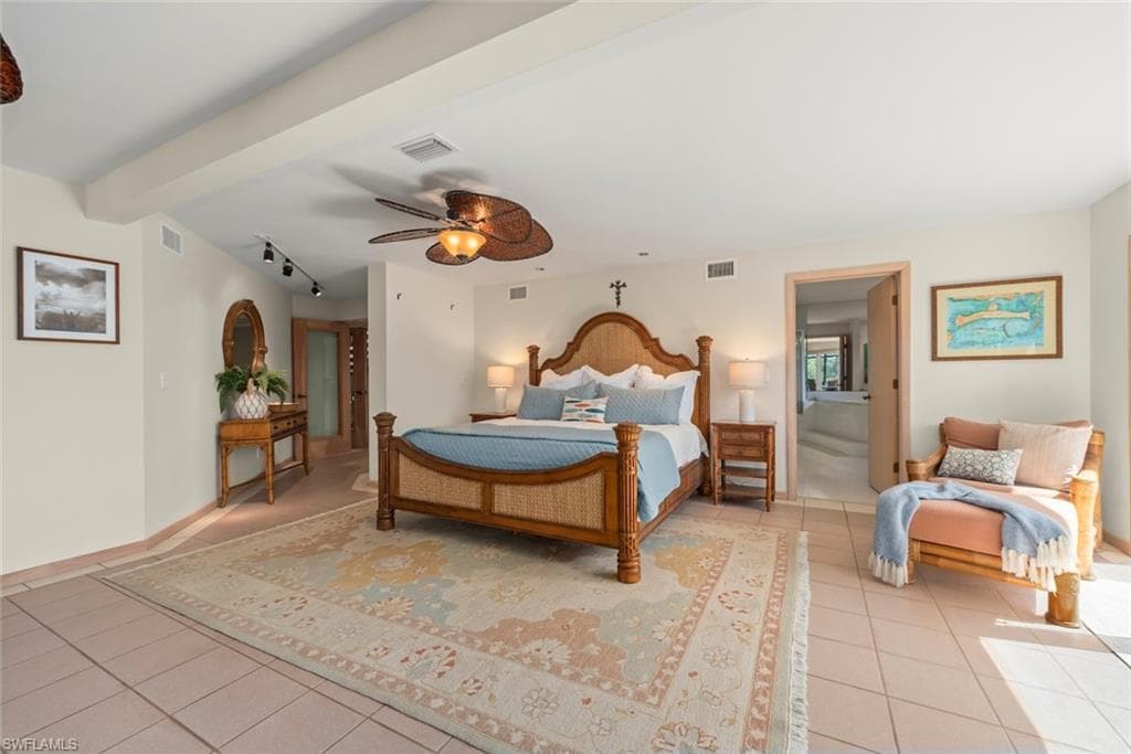 2451 Blind Pass CT, SANIBEL FL 33957-26