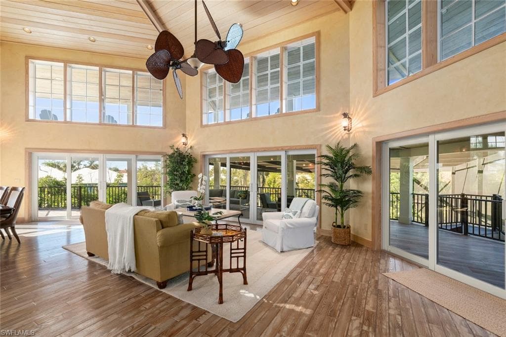 2451 Blind Pass CT, SANIBEL FL 33957-5