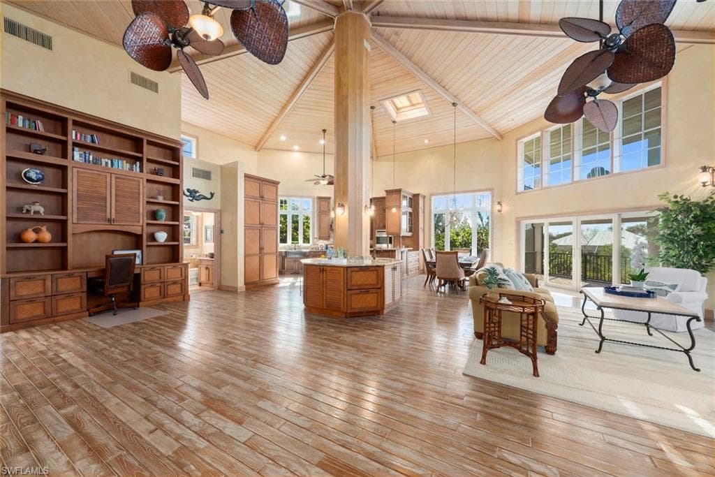 2451 Blind Pass CT, SANIBEL FL 33957-4