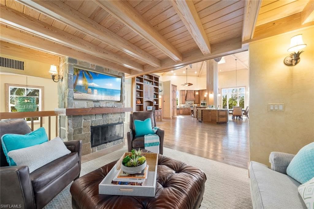 2451 Blind Pass CT, SANIBEL FL 33957-19