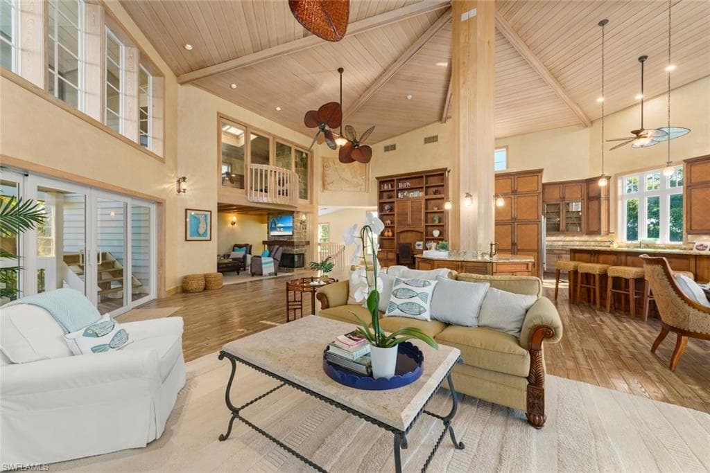 2451 Blind Pass CT, SANIBEL FL 33957-8