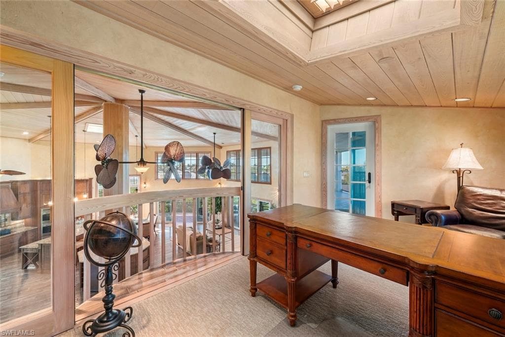 2451 Blind Pass CT, SANIBEL FL 33957-23