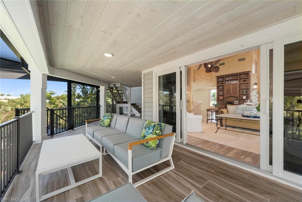 2451 Blind Pass CT, SANIBEL FL 33957-9