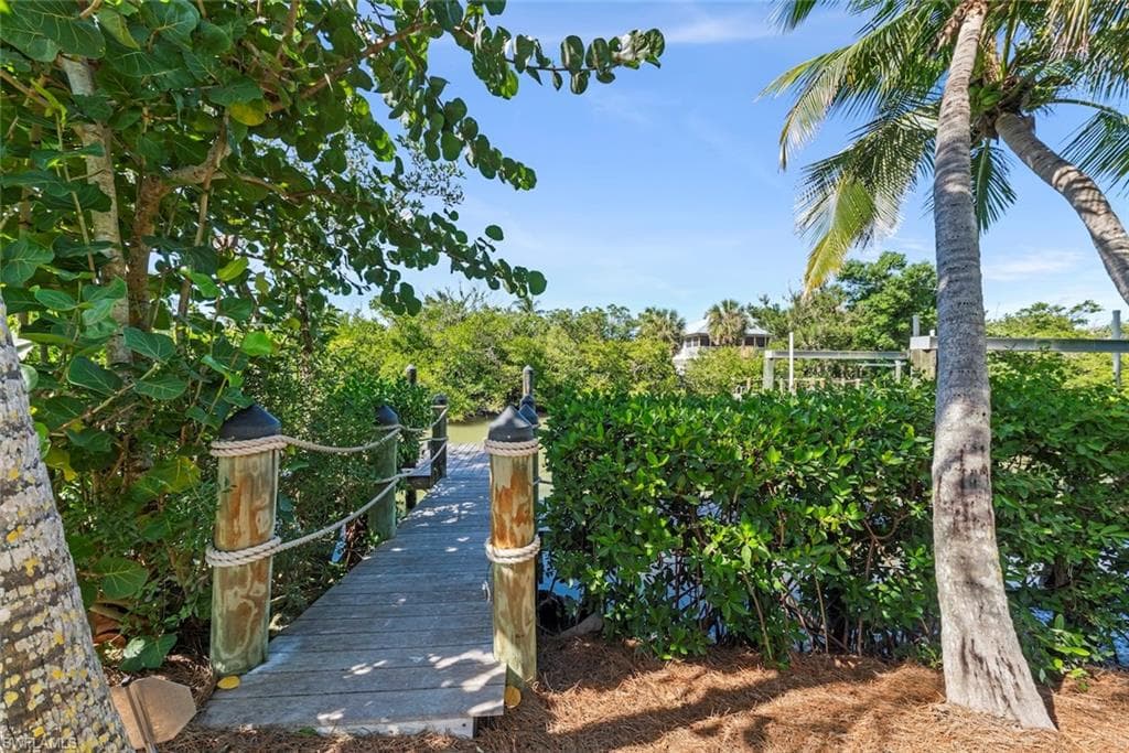 2451 Blind Pass CT, SANIBEL FL 33957-44