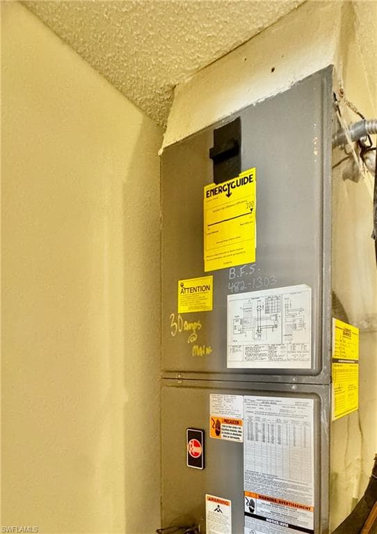 645 Squire CT # 202, NAPLES FL 34104-15