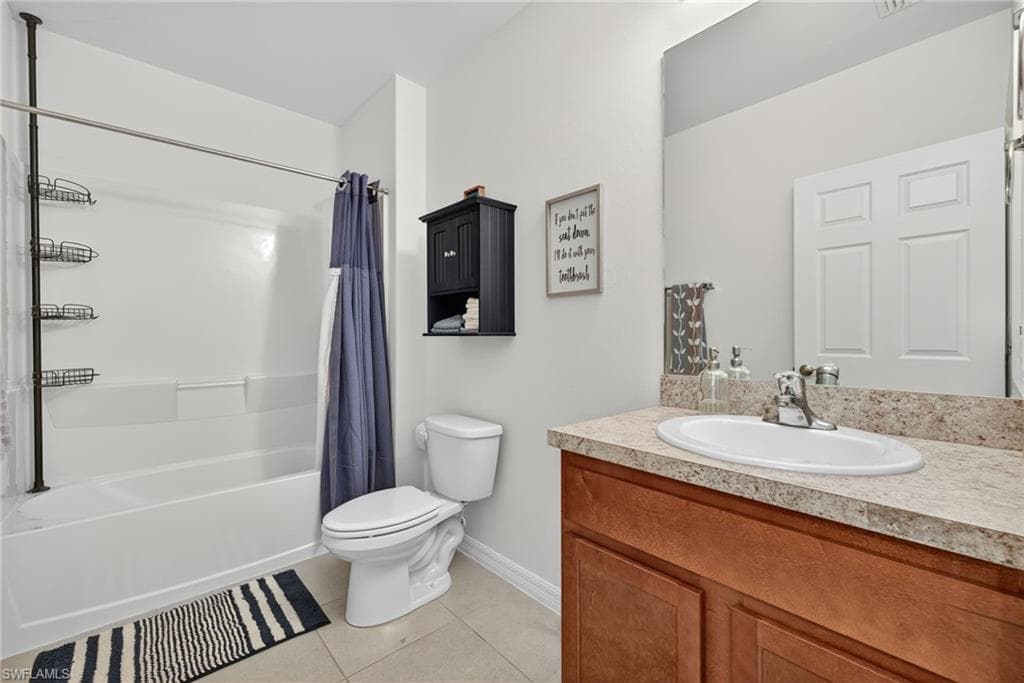3453 Cancun CT, CAPE CORAL FL 33909-21