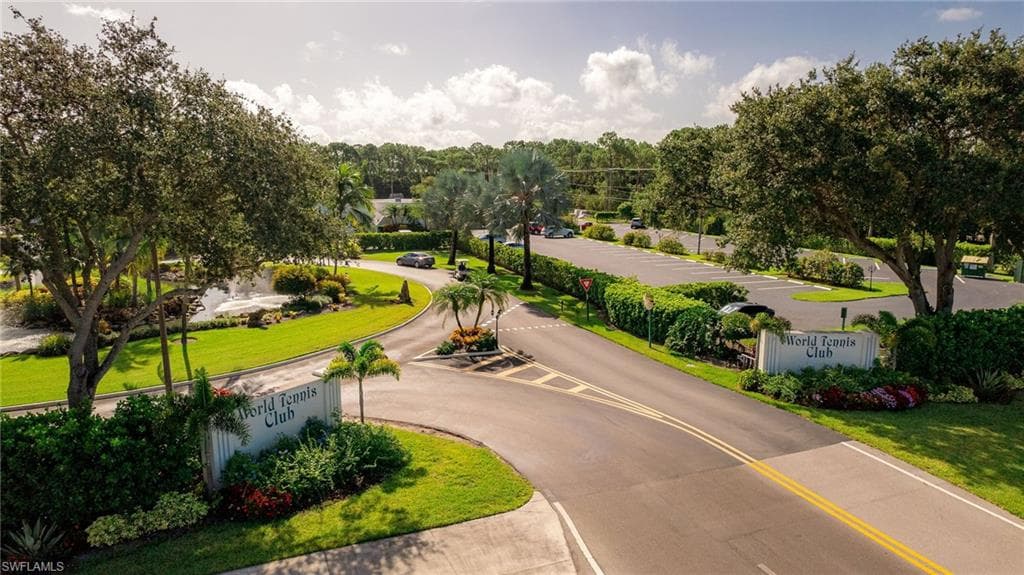 3320 Olympic DR # 126, NAPLES FL 34105-23