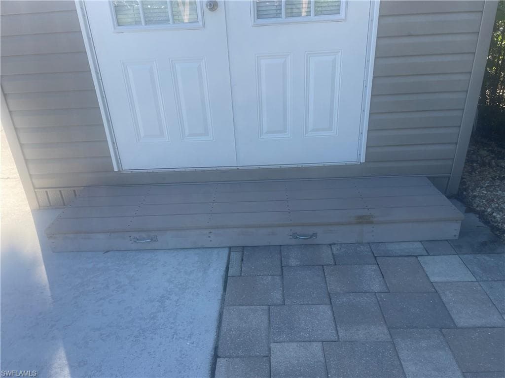 10347 Prairie Iris TRL, FORT MYERS FL 33905-10