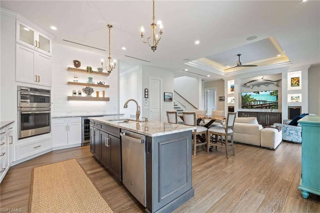 6521 Jacobs DR, FORT MYERS FL 33908-12