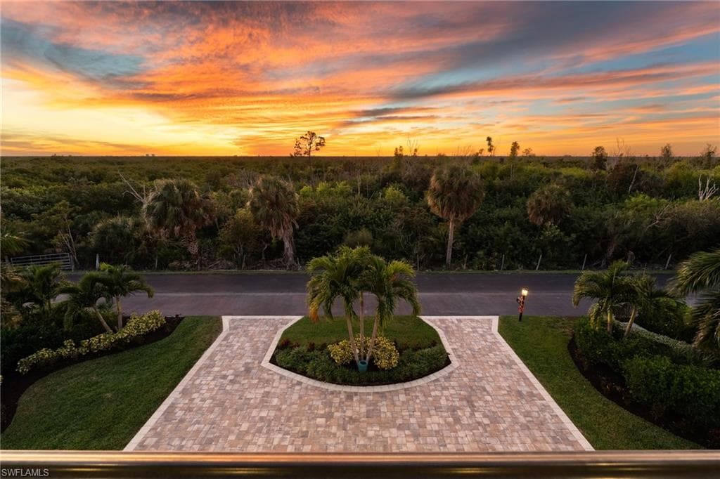 6521 Jacobs DR, FORT MYERS FL 33908-42