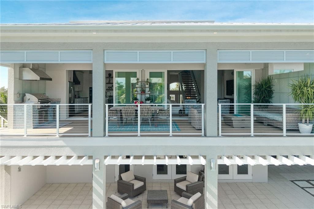 6521 Jacobs DR, FORT MYERS FL 33908-37