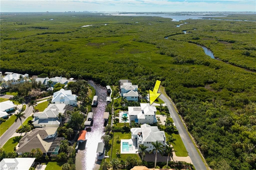 6521 Jacobs DR, FORT MYERS FL 33908-3