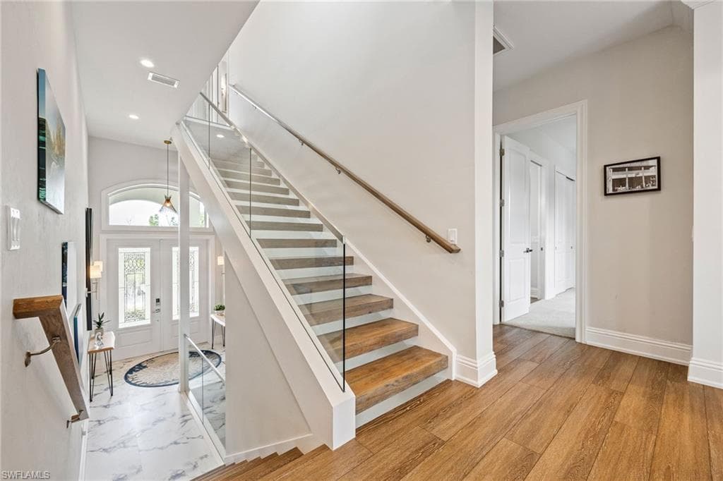 6521 Jacobs DR, FORT MYERS FL 33908-7