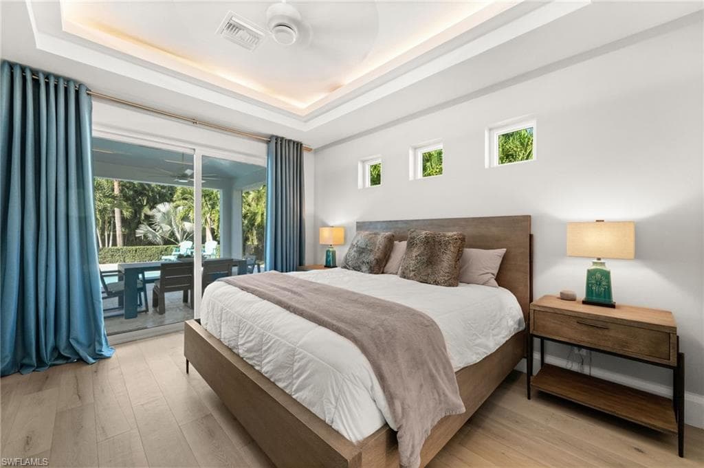 1963 Bethany PL, NAPLES FL 34109-15