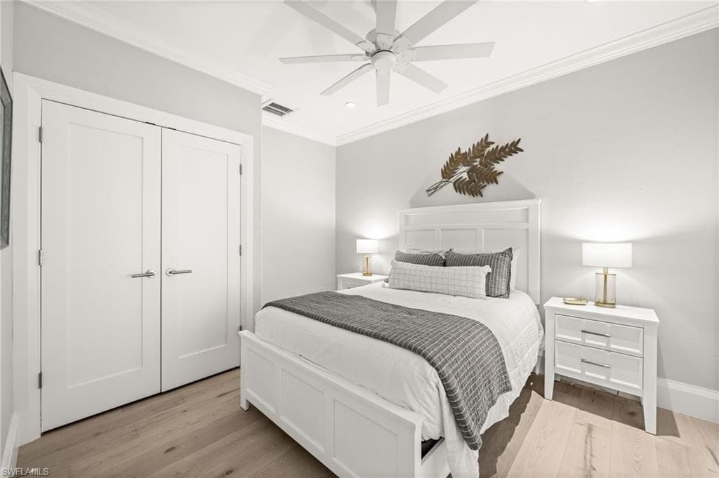 1963 Bethany PL, NAPLES FL 34109-25