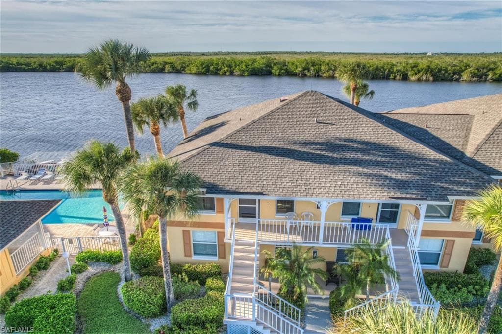 1165 Mainsail DR # 611, NAPLES FL 34114-30