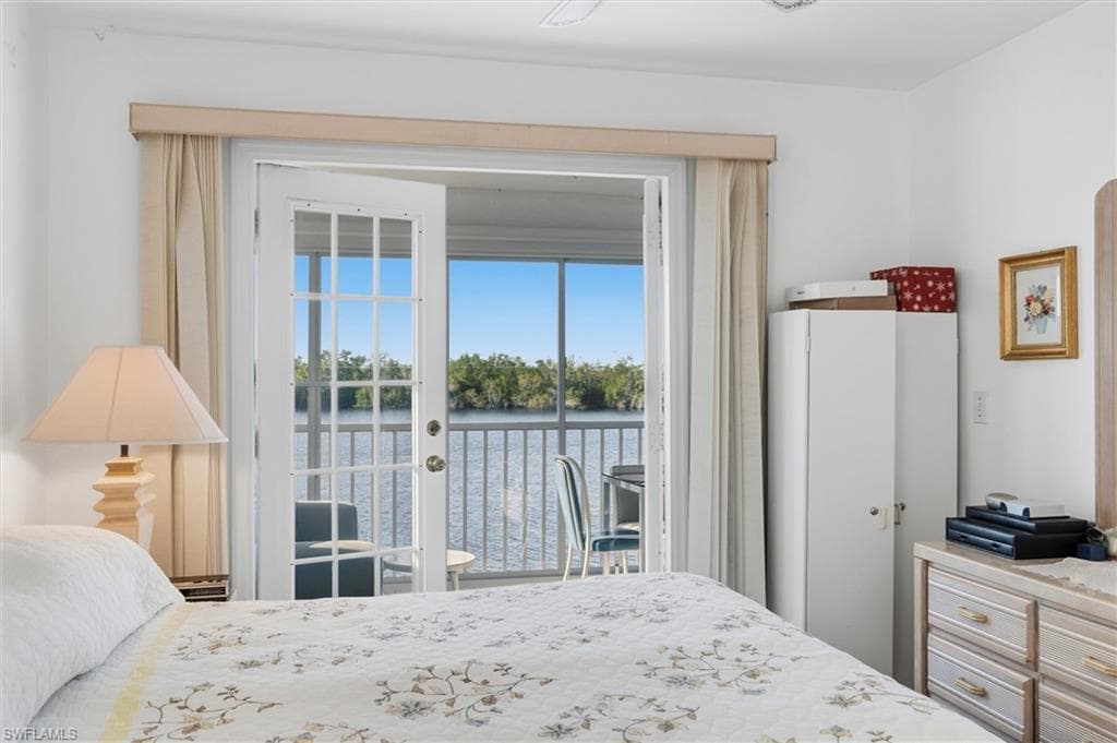 1165 Mainsail DR # 611, NAPLES FL 34114-24