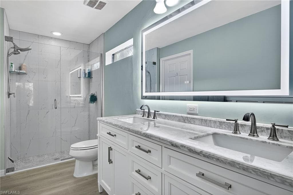 10970 Glenhurst ST, FORT MYERS FL 33913-12