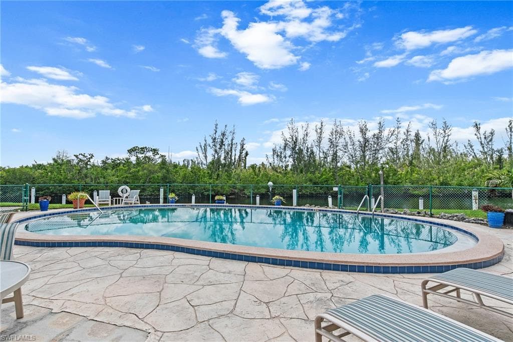 1355 Rock Dove CT # 2, PUNTA GORDA FL 33950-2