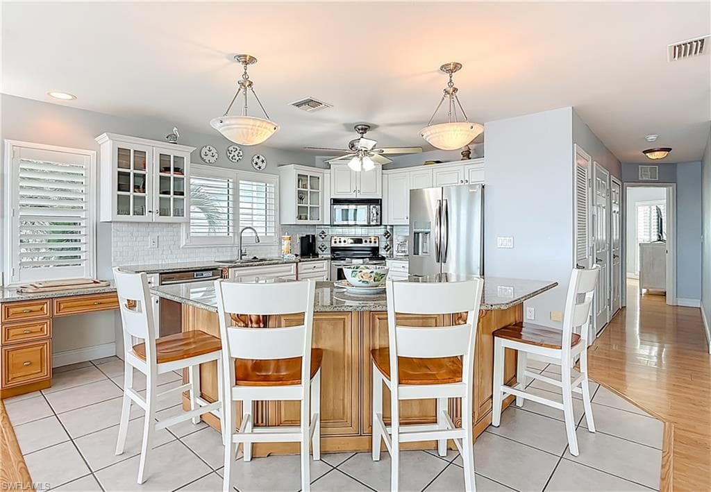 383 Seminole WAY, FORT MYERS BEACH FL 33931-12