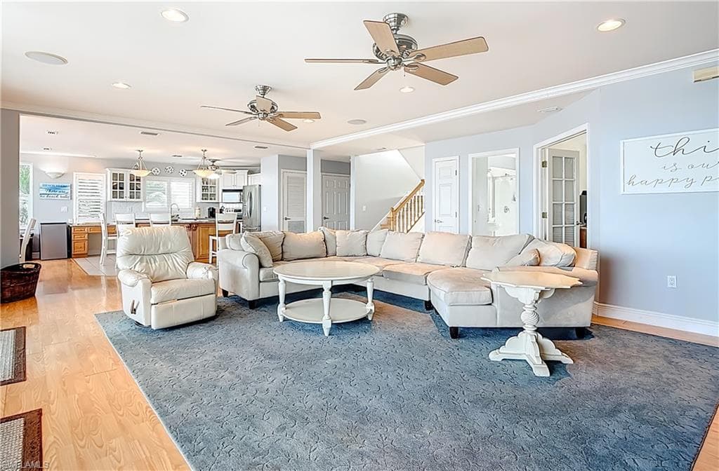 383 Seminole WAY, FORT MYERS BEACH FL 33931-21