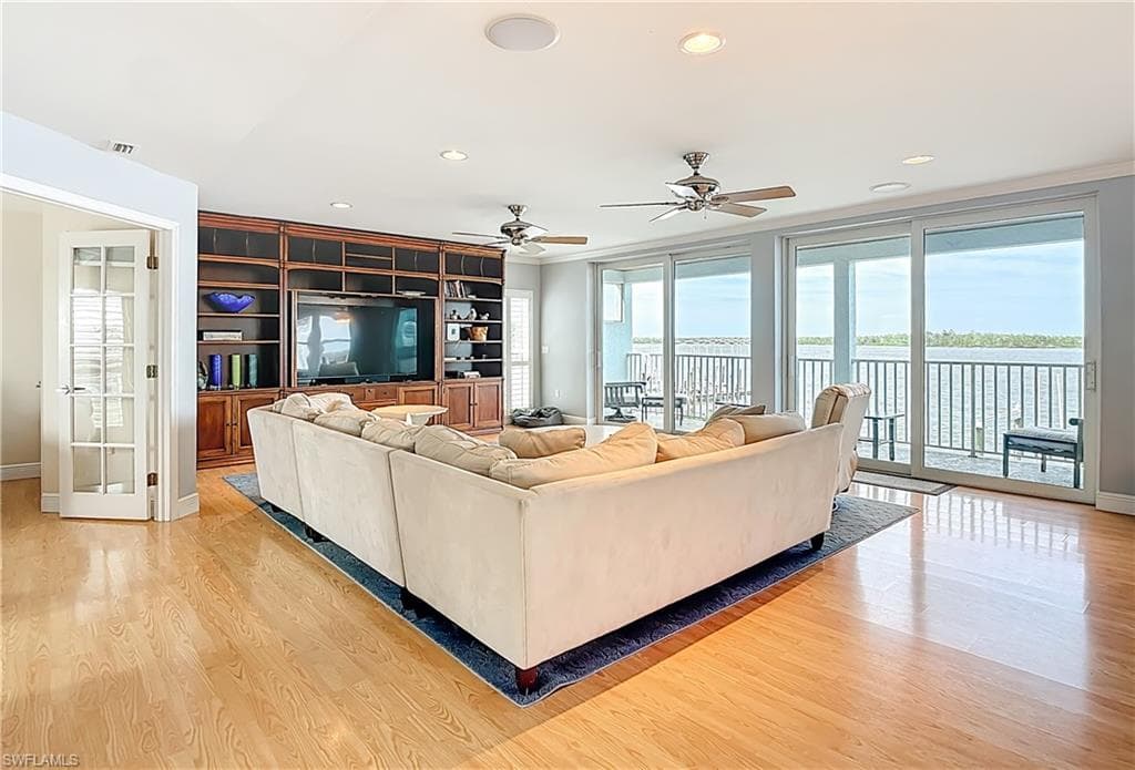 383 Seminole WAY, FORT MYERS BEACH FL 33931-4
