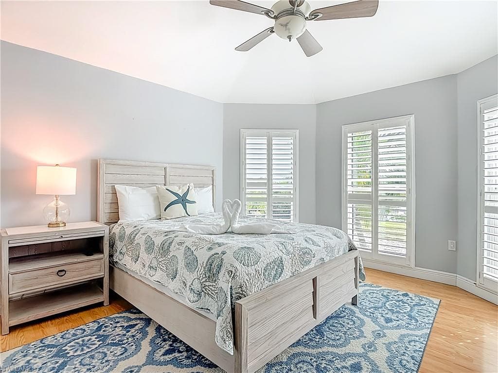 383 Seminole WAY, FORT MYERS BEACH FL 33931-18