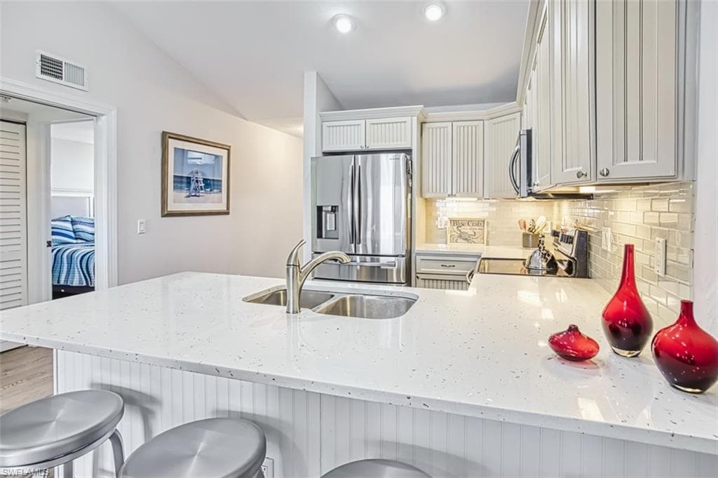 760 Sextant DR # 1083, SANIBEL FL 33957-5