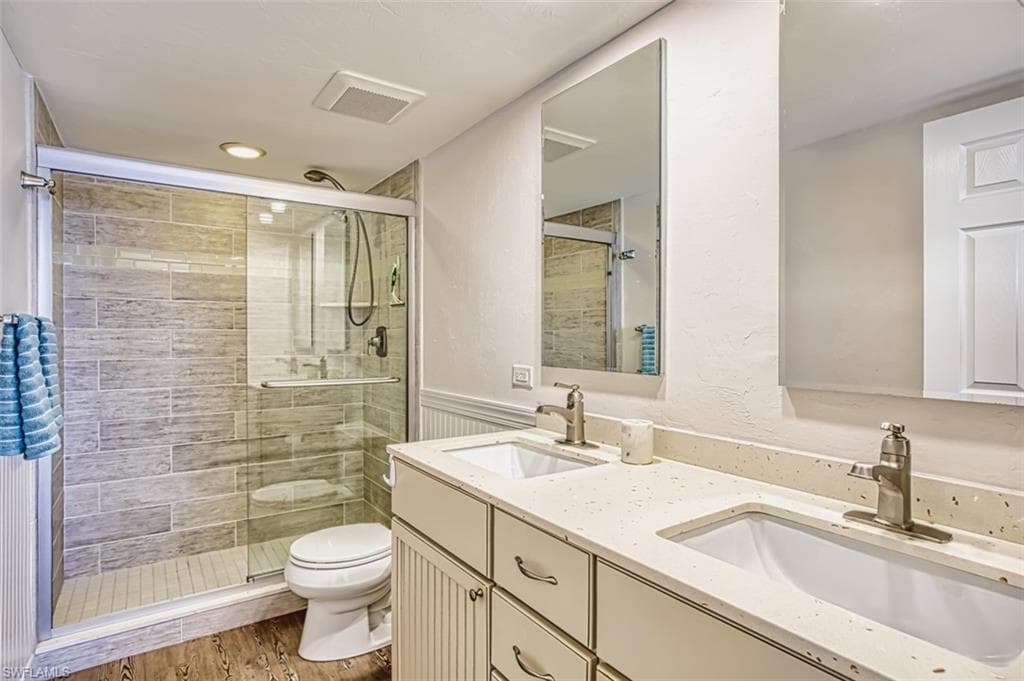 760 Sextant DR # 1083, SANIBEL FL 33957-15