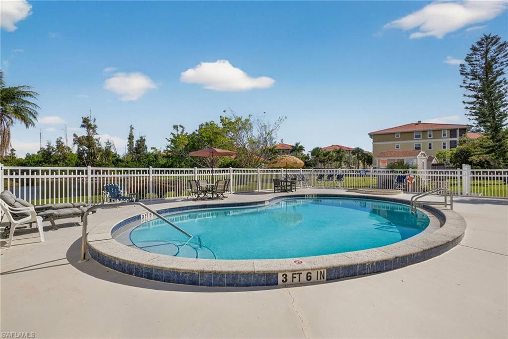 10022 Oxfordshire LN # 104, FORT MYERS FL 33908-25