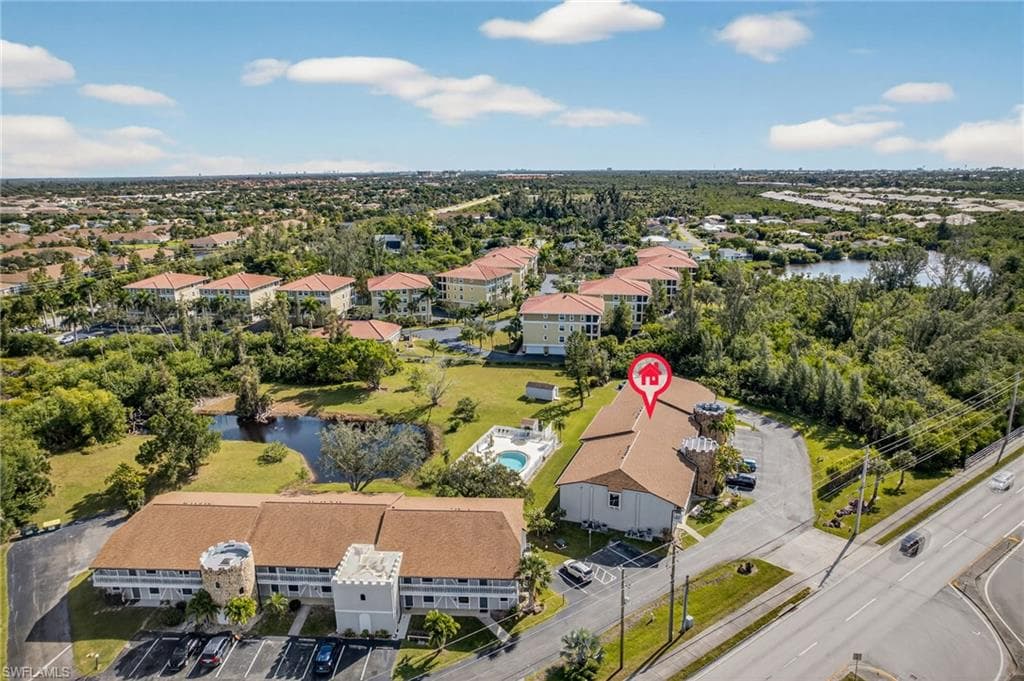 10022 Oxfordshire LN # 104, FORT MYERS FL 33908-28