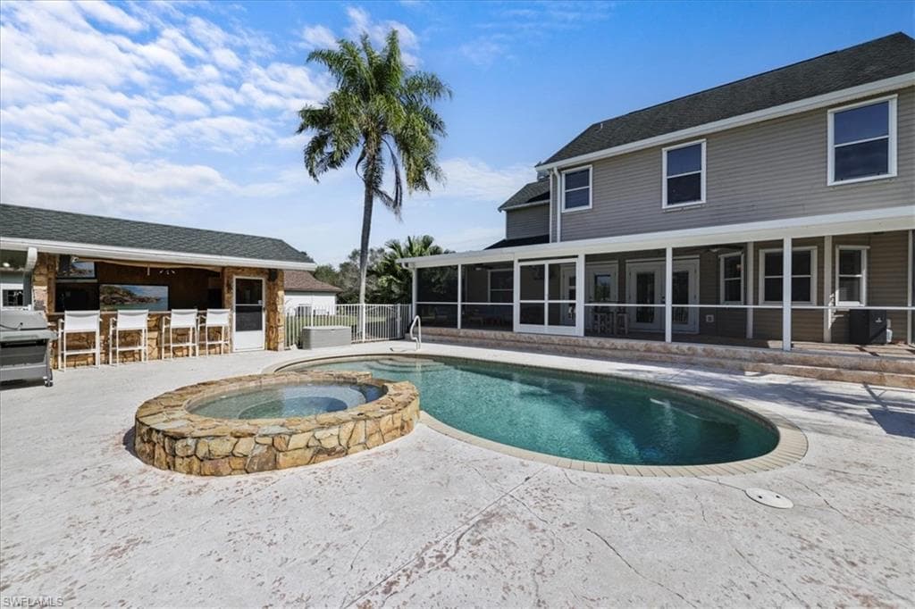2870 Hickey Creek RD, ALVA FL 33920-34