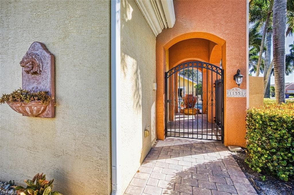 11551 Axis Deer LN, FORT MYERS FL 33966-2