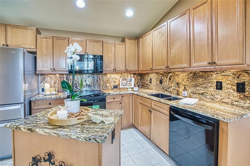 11551 Axis Deer LN, FORT MYERS FL 33966-9