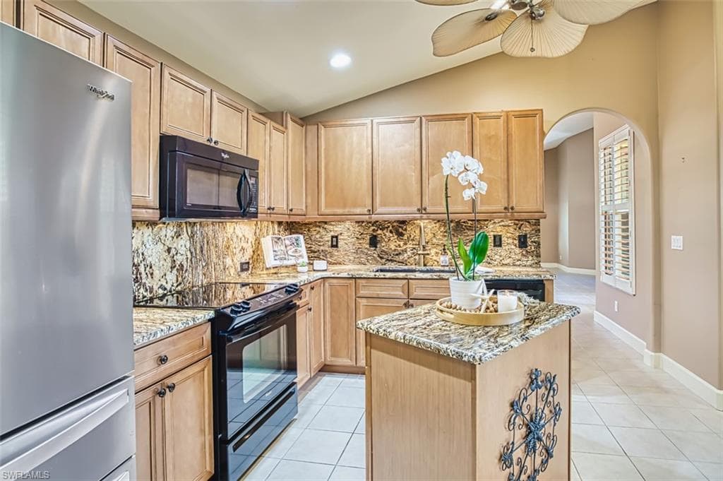 11551 Axis Deer LN, FORT MYERS FL 33966-10