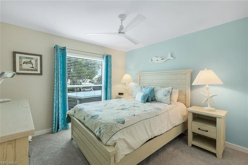 851 Gulf Pavilion DR # 202, NAPLES FL 34108-12