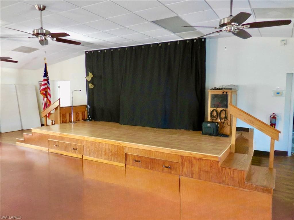 26 Enchanting BLVD, NAPLES FL 34112-14