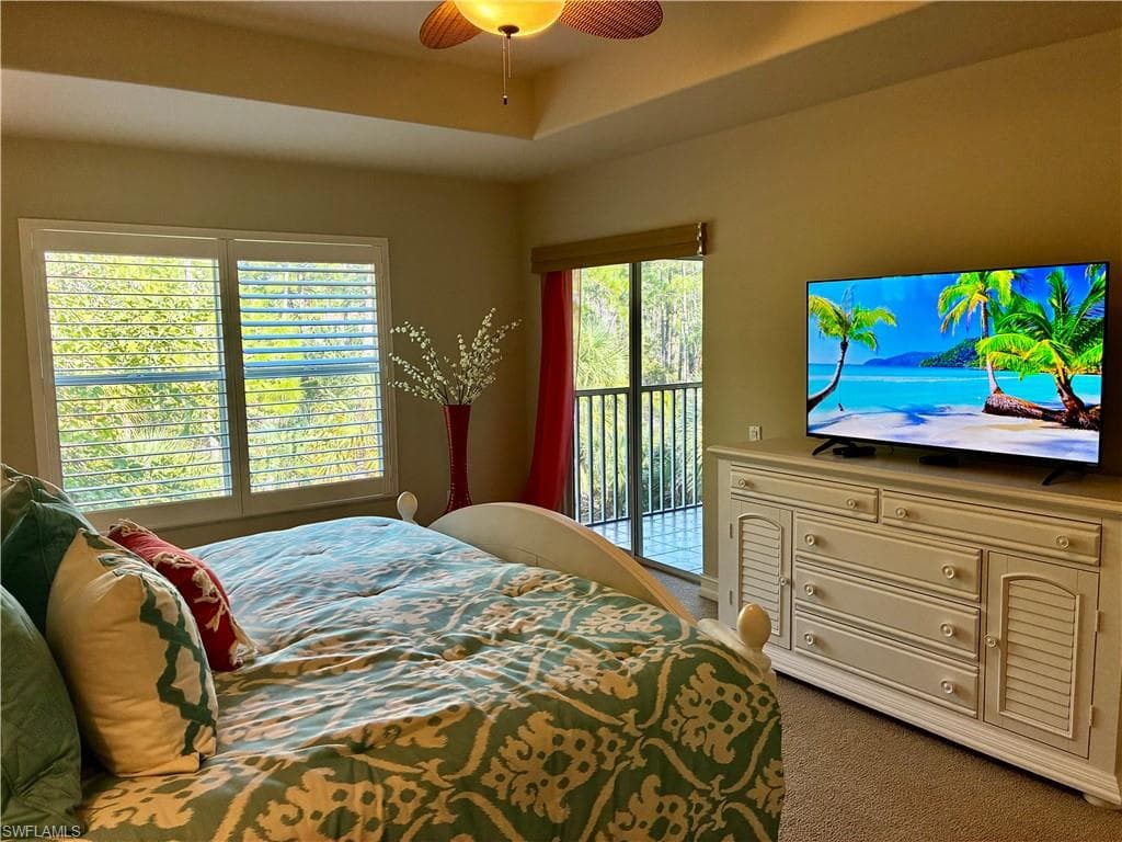 913 Carrick Bend CIR # 202, NAPLES FL 34110-16