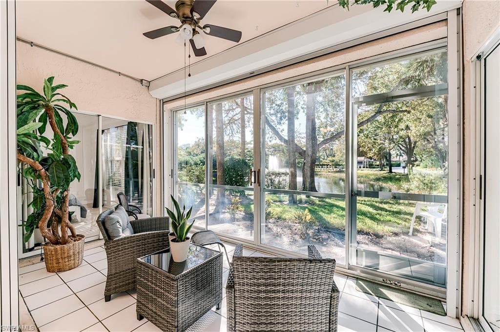 419 Emerald Bay CIR # B6, NAPLES FL 34110-9