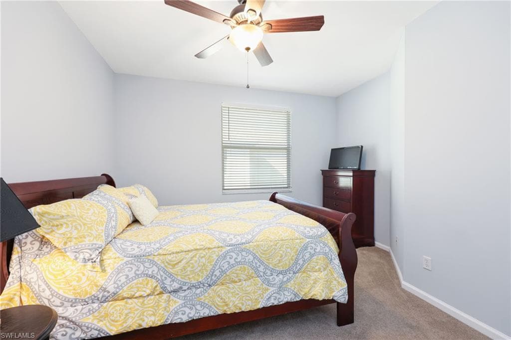 7828 Gardner DR # 202, NAPLES FL 34109-26